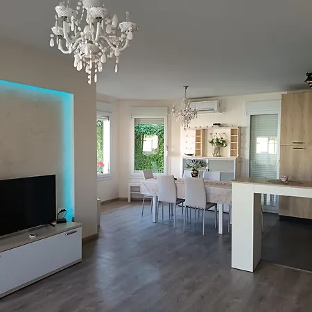 Hébergement de vacances Vikendica House